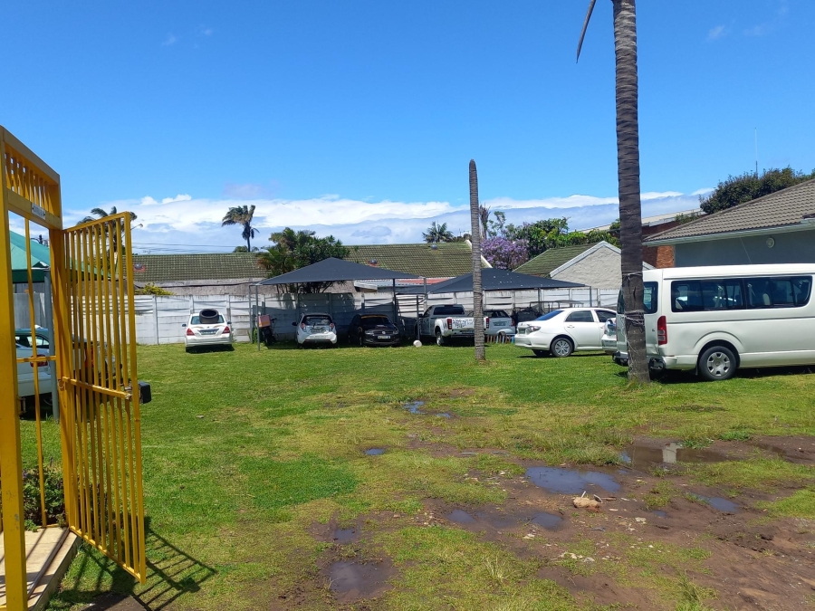 Commercial Property for Sale in Vincent Eastern Cape